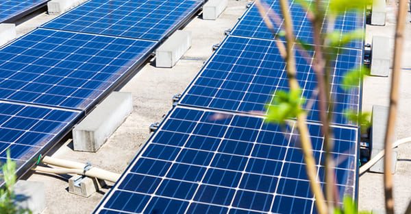 太陽光発電はメンテナンスが義務化されています
