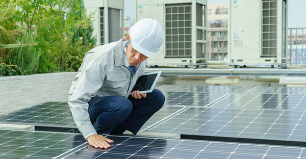 2025年最新版｜太陽光発電のメンテナンスの必要性と方法